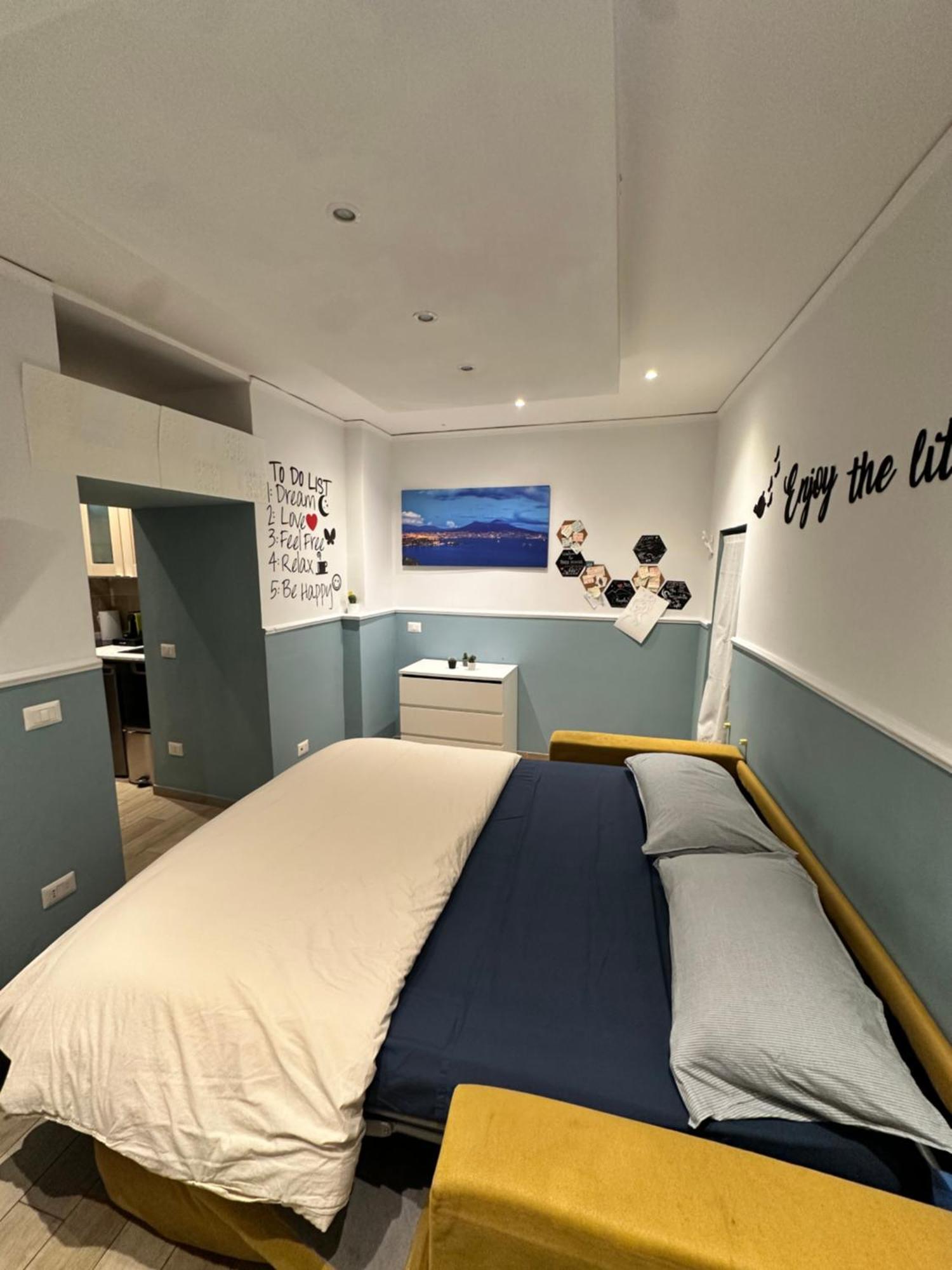 Pazz House Apartment Наполи Екстериор снимка